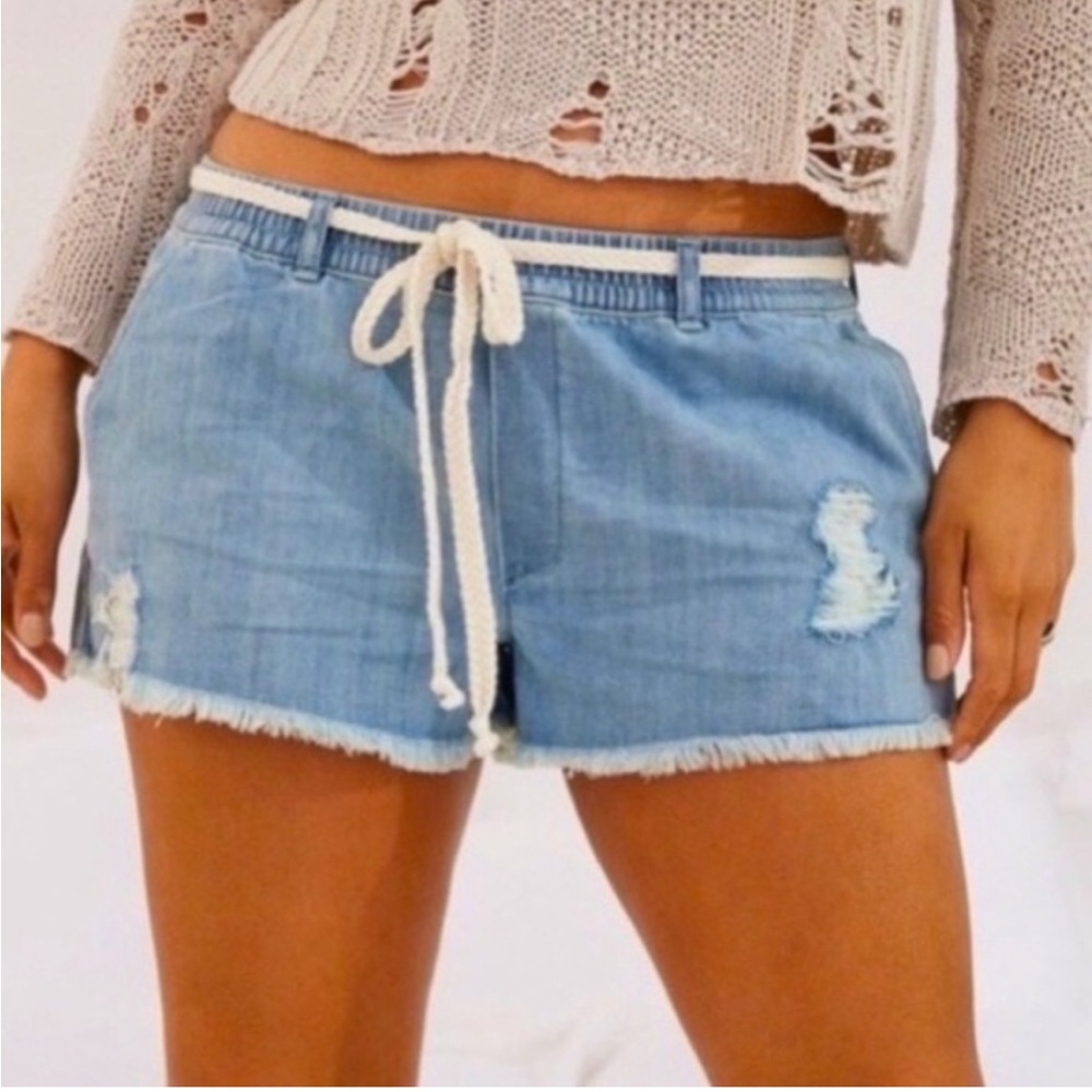 7/$20 Aerie distressed denim rope shorts size xs